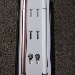 2 Stylus Pens
